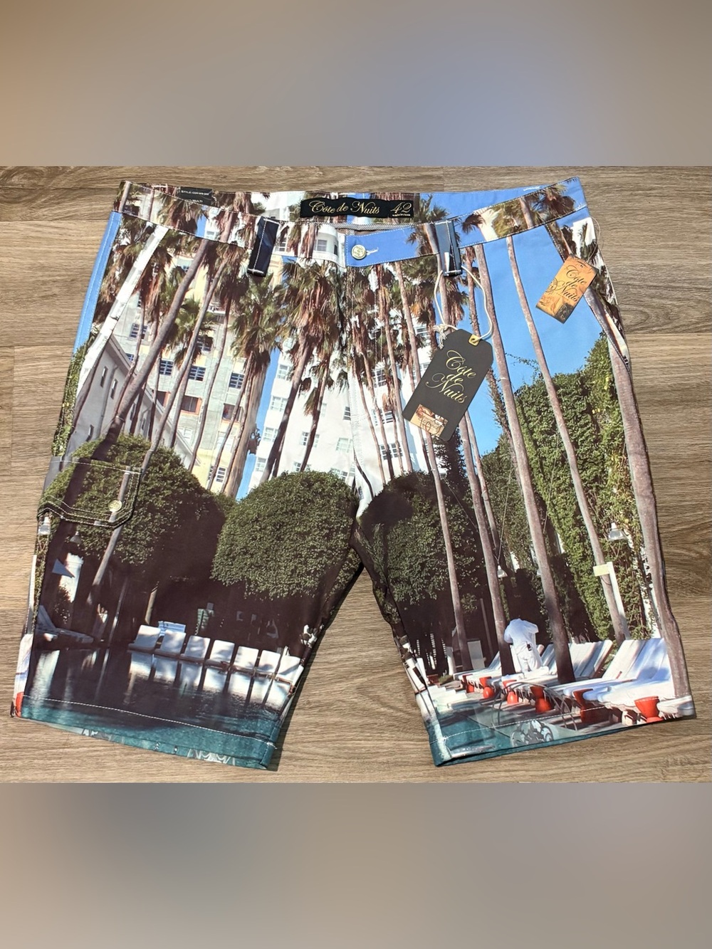 Cote de Nuits Scenic Shorts Hand-Crafted Cotton Size 42 MSRP $70 New with Tags